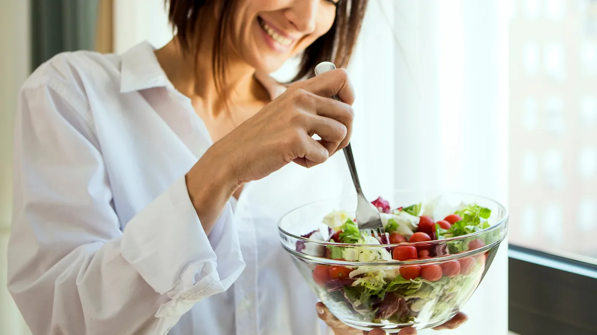 ¿Qué comer de cena para bajar de peso? Opciones saludables para cenas ligeras