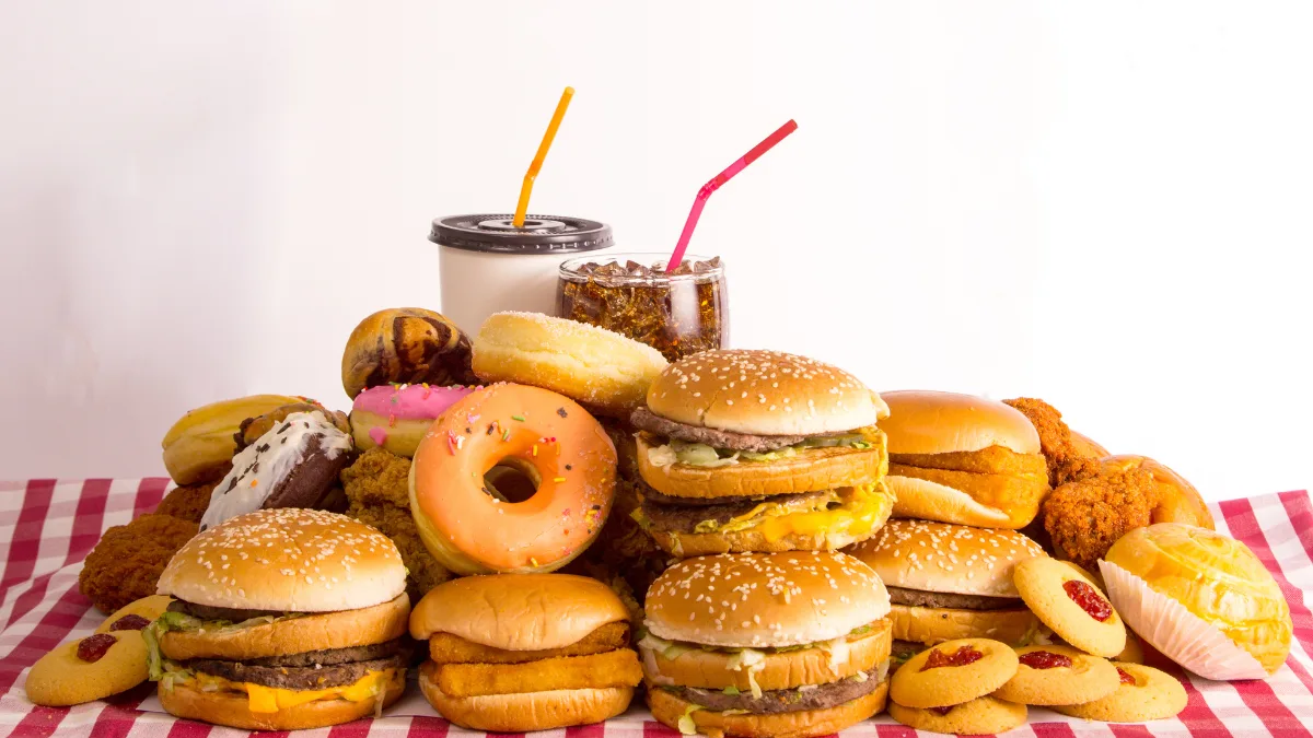 ¿Qué Dejar de Comer para Bajar de Peso?
